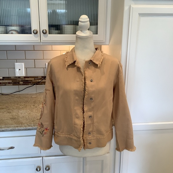 Stefanal Tan Jacket Size Large Embroidery on Sleeve - Picture 1 of 10